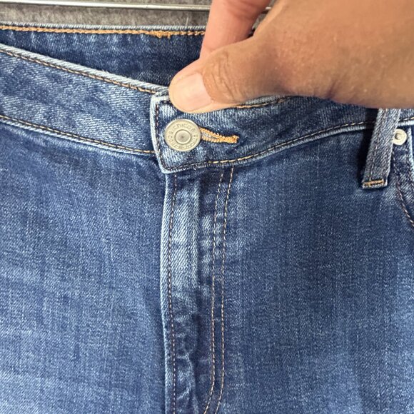 Chicos Jeans Womens 2.5R/Size 14R Blue Stretch Denim Straight Leg Cropped Length - Picture 8 of 13